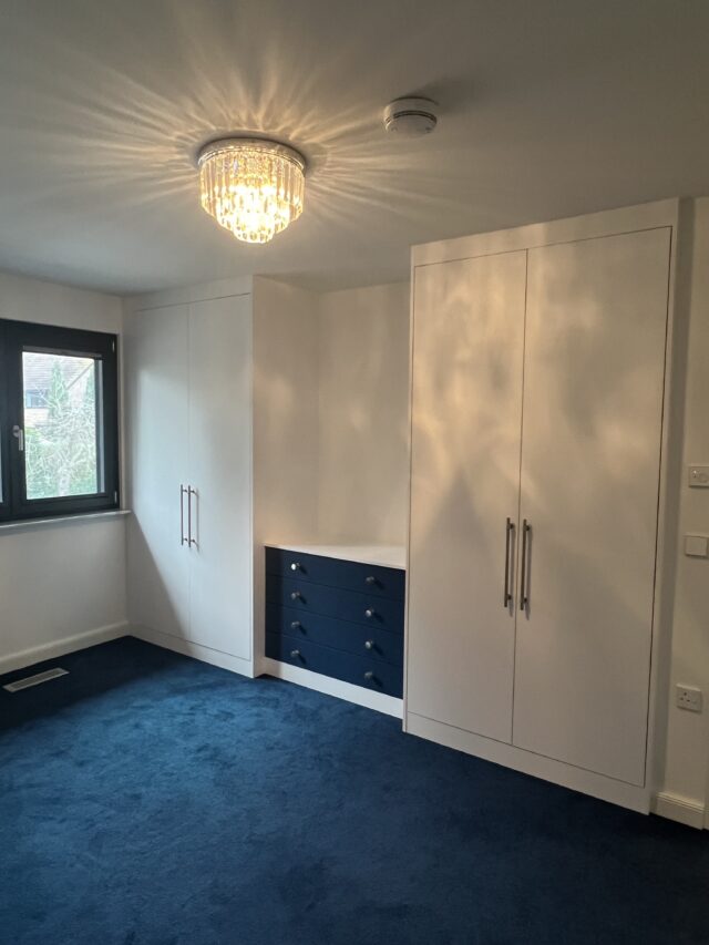 Fitted Wardrobes In Romford - Blyton Range