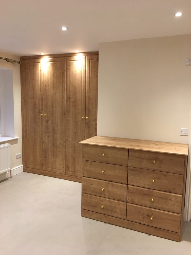 Oak fitted bedroom